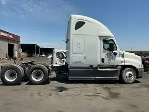 Salvage 2016 Freightliner Cascadia 125 - 2026