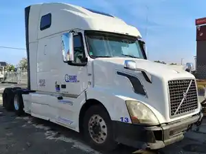 Salvage 2016 Volvo VNL - 1819