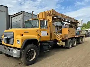 Salvage 1996 Ford LT9000 - L00457