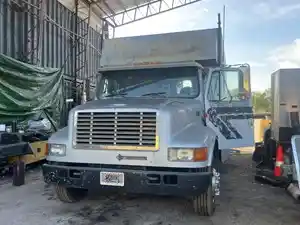Salvage 1996 International 4700 LOW PROFILE - K38200