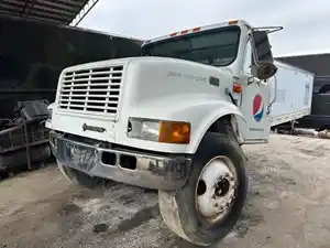 Salvage 2000 International 4700 - L00447