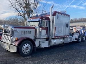 Salvage 2001 Peterbilt 379 - F56205