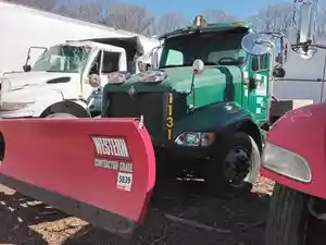 Salvage 2002 International 9200I - J71684
