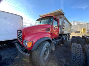 Salvage 2003 Mack CV713 Granite - F73041