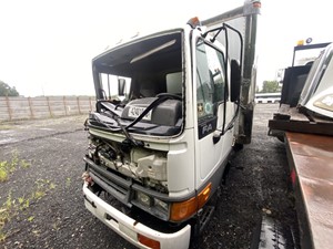 Salvage 2004 Hino FA - F73593