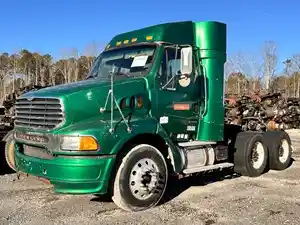 Salvage 2004 Sterling A9500 - J71573