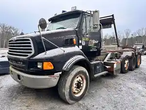 Salvage 2004 Sterling L9500 - J71579