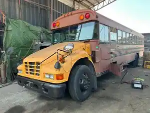 Salvage 2005 Blue Bird BB Conventional - L00484