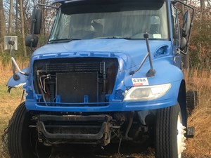 Salvage 2005 International 4400 - F30208