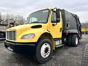 Salvage 2007 Freightliner M2 106 - J71592