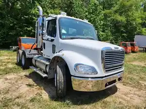 Salvage 2007 Freightliner M2 112 Medium Duty - H85111