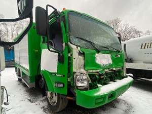 Salvage 2011 Isuzu NRR - SV-23003