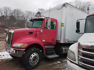 Salvage 2012 Peterbilt 348 - J71697