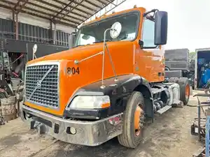 Salvage 2012 Volvo VNM - L00479