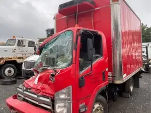Salvage 2013 Isuzu NPR-HD - J16411
