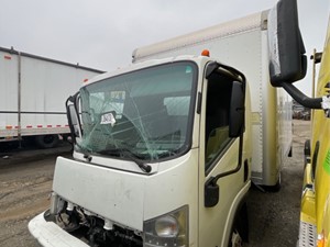 Salvage 2013 Isuzu NPR - J16949