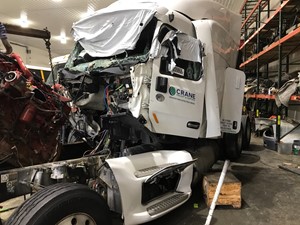 Salvage 2014 Peterbilt 579 - F55949