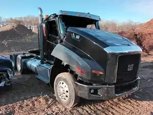 Salvage 2015 International CT660 - J71701