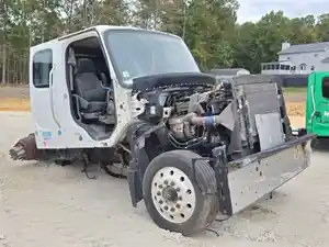 Salvage 2016 Freightliner 114SD - K38497