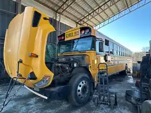 Salvage 2017 Blue Bird BB Conventional - L00428