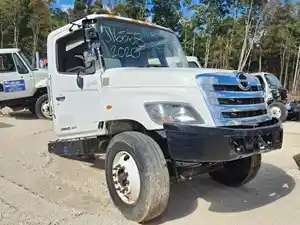Salvage 2020 Hino 268 - J16558