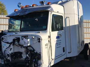 Salvage 2013 Peterbilt 386 - SV-13