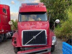Salvage 2007 Volvo VNL - SV-478