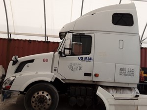 Salvage 2007 Volvo VNL - SV-563