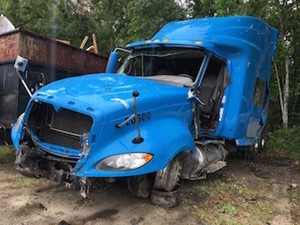 Salvage 2010 International PROSTAR - SV-45(One Stop Parts)