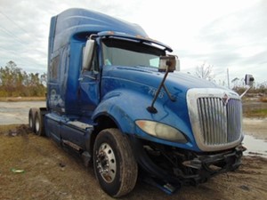 Salvage 2011 International PROSTAR - SV-140( ONE STOP PARTS)