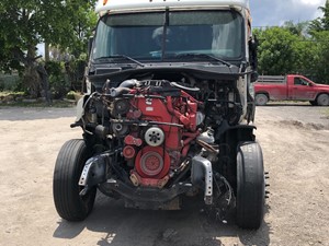 Salvage 2015 Freightliner Cascadia 125 - SV-170 ONE STOP PARTS