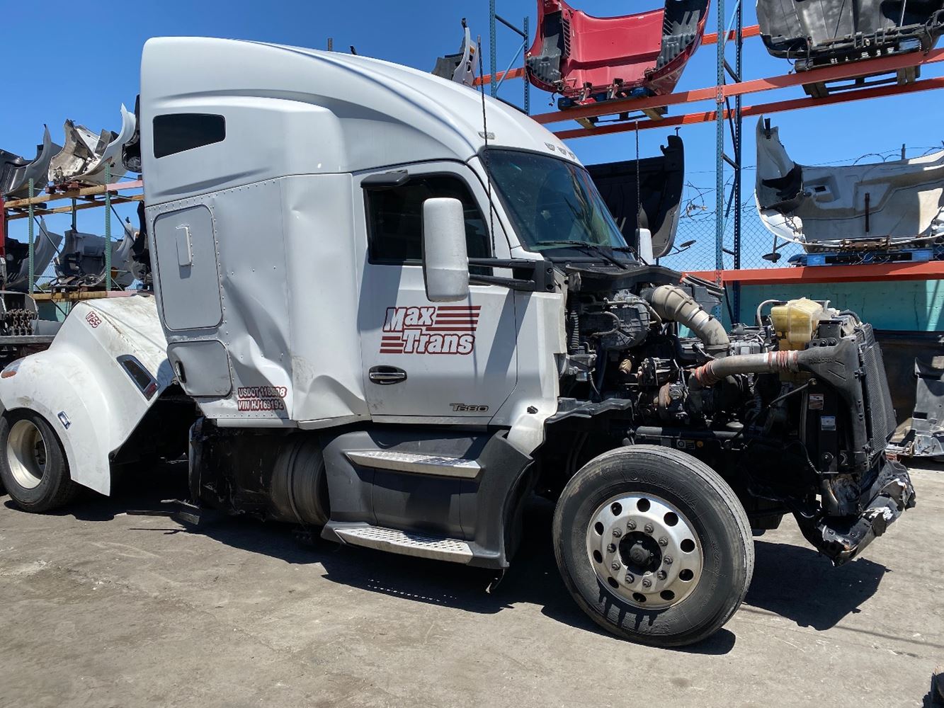 2017 Kenworth T680 ONE STOP TRUCK & PARTS