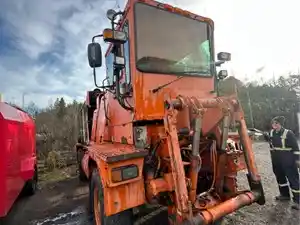 Salvage 2000 Oshkosh H-series - OSH00-5588-CTP