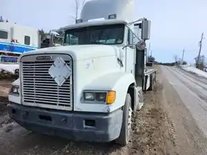 Complete 2001 Freightliner FLD112 - FRE01-4987-CT