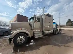Salvage 2003 Kenworth W900 - KEN03-5959-CTP