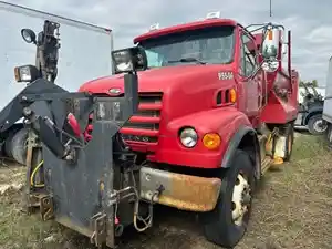 Salvage 2004 Sterling L7500 - STE04-5055-CTP