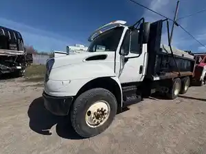 Salvage 2006 International 4400 - INT06-5998-CTP