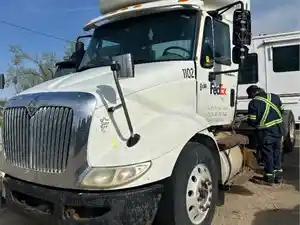 Salvage 2007 International 8600 - INT07-5090-CTP