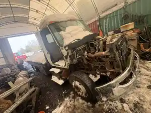 2011 International DuraStar 4400 Truck for Parts Image