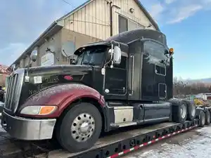 Salvage 2013 Peterbilt 386 - PET13-4791-CTP