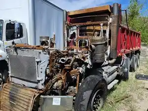 Salvage 2016 Kenworth T800 - KEN16-5072-CTP