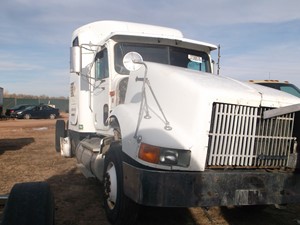 1995 International 9400 Truck for Parts (Stock #5009)) Part Image