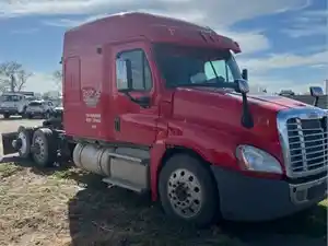 Salvage 2013 Freightliner Cascadia 125 - 5096