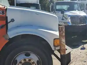 Salvage 2000 International 4700 - 158