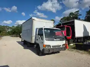 2002 Isuzu NPR-HD Truck for Parts (Stock #173)) Part Image