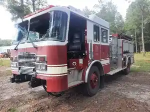 Salvage 1995 KME Kovatch Fire Truck - 1987