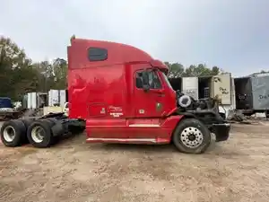 2006 Freightliner Columbia 120 Truck for Parts (Stock #2002)) Part Image