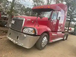 Salvage 2007 Freightliner ST120 - 2204