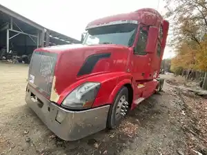 Salvage 2007 Volvo VNL - 2019