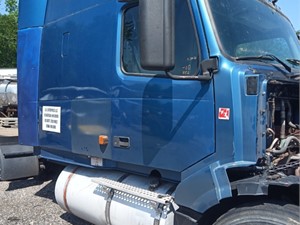 Salvage 2007 Volvo VNL - 1512